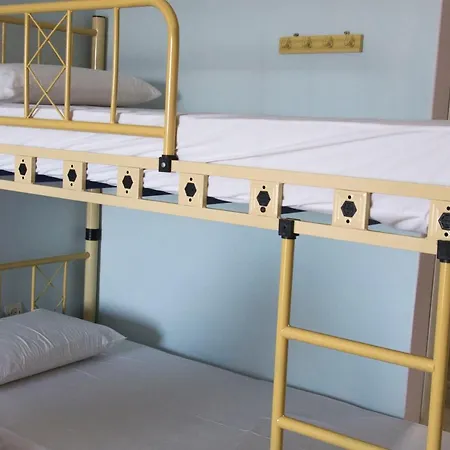Vardes Aparthotel Amoopi