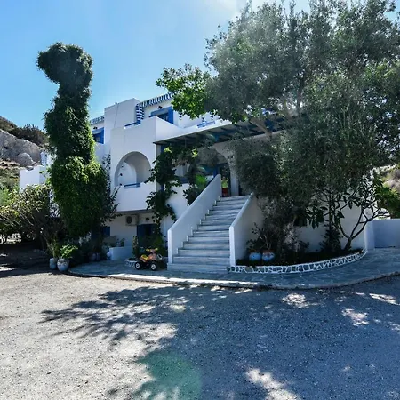 Vardes Apartmanhotel