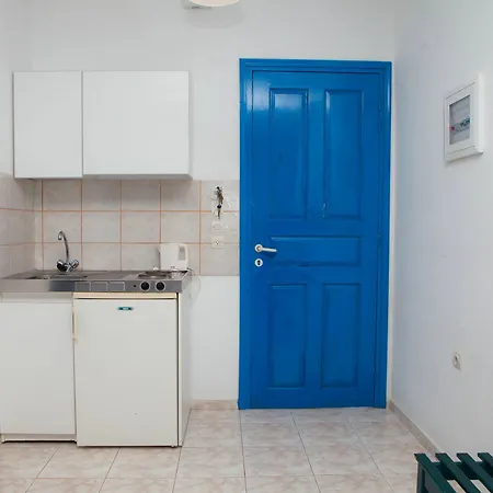 Vardes Aparthotel 2*