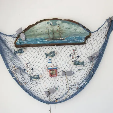 Vardes 4* أموبي