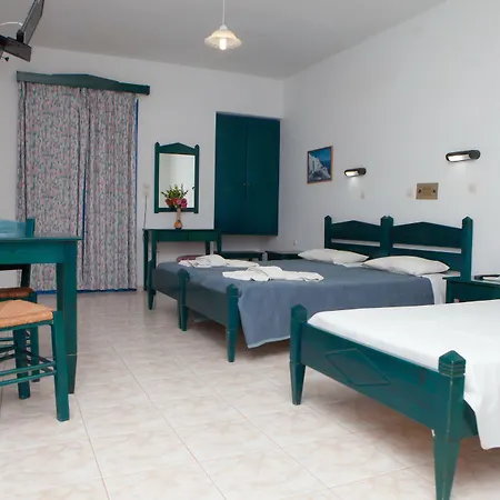 Vardes 4* أموبي