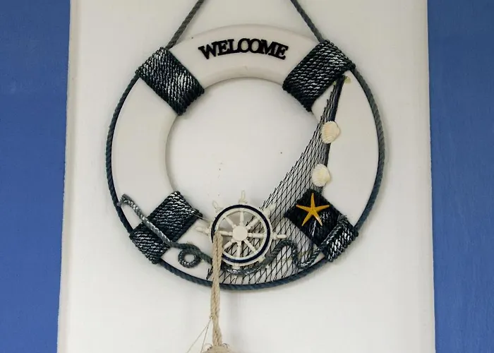 Vardes 4* أموبي